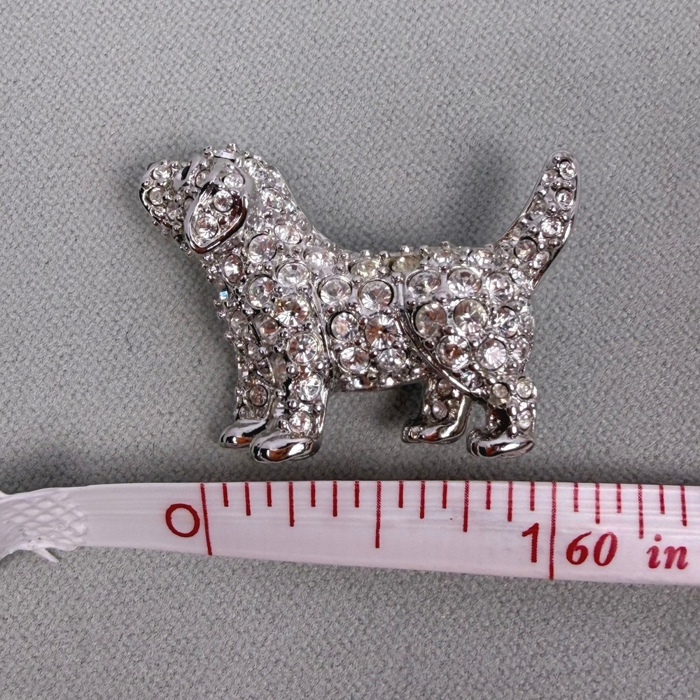 Swarovski Crystal Puppy Dog Women Brooch Pin Silver Tone Sparkling Animal